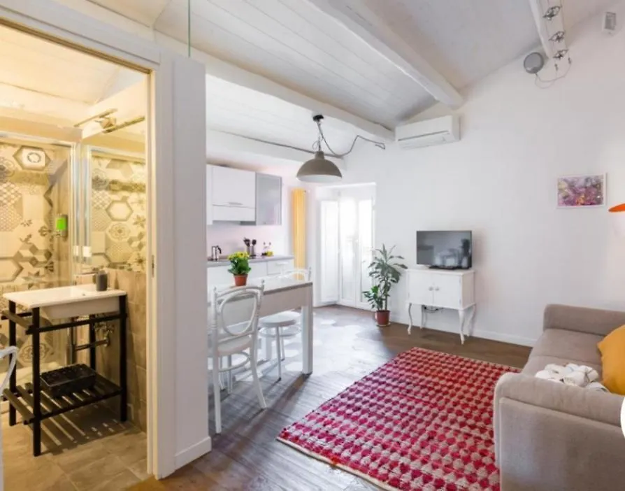 Cozy Studio In Trastevere Róma