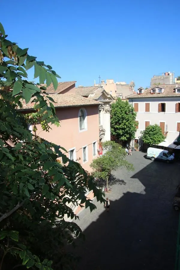 Cozy Studio In Trastevere Róma Apartman